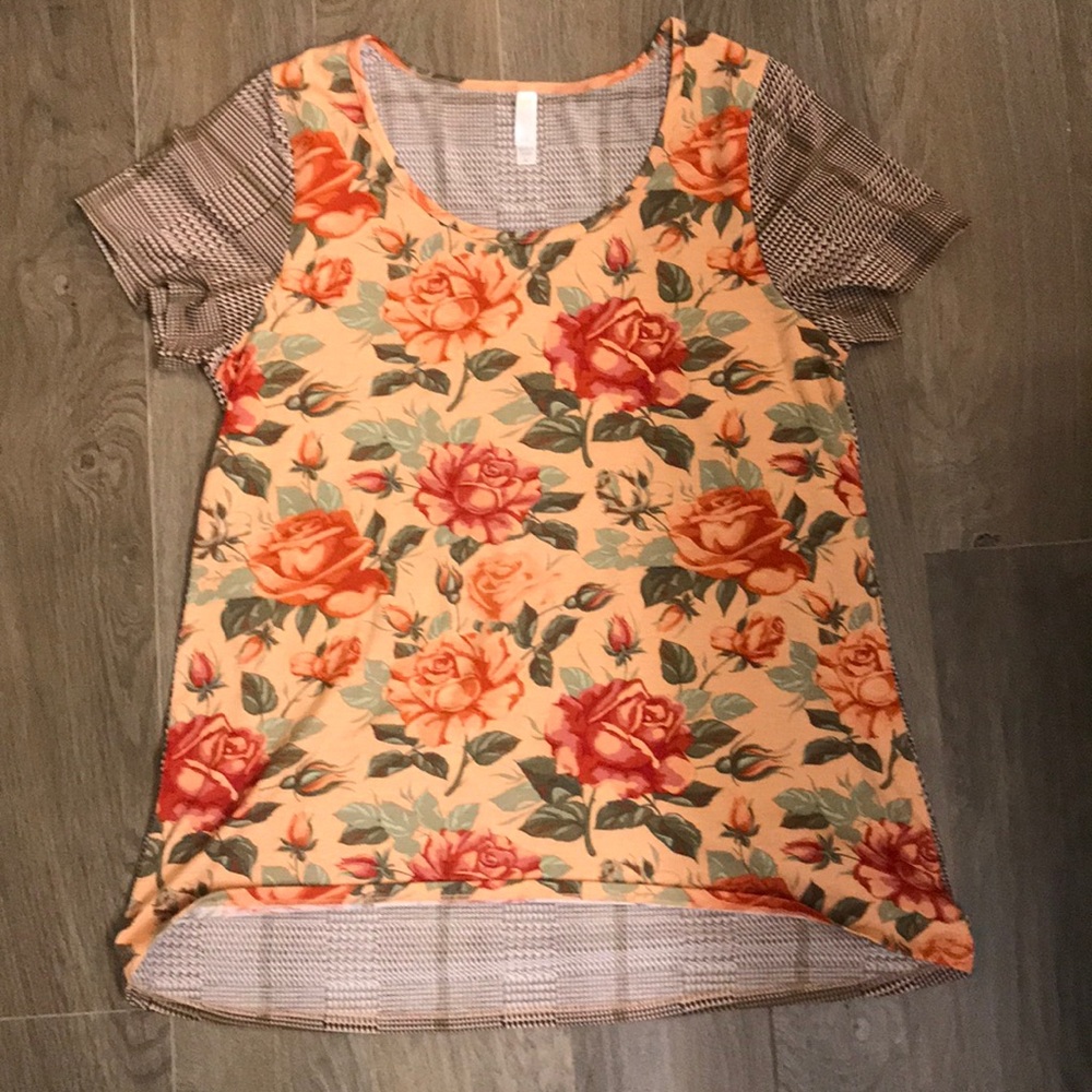 Lularoe Classic too